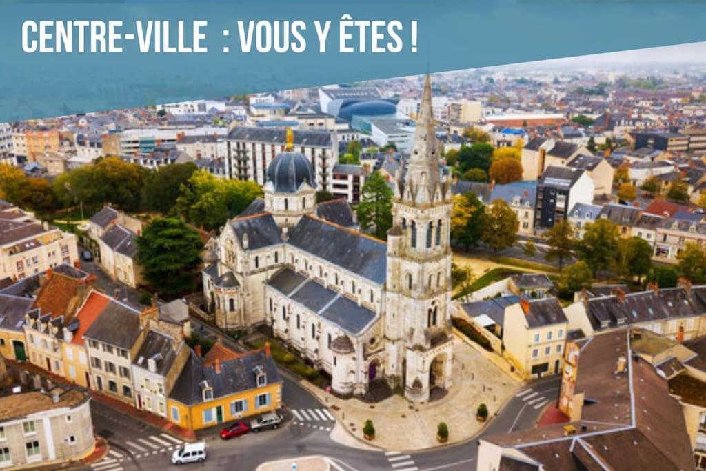A Hauteur De Toits • Le Spacieux En Coeur De Ville Châteauroux Exterior foto